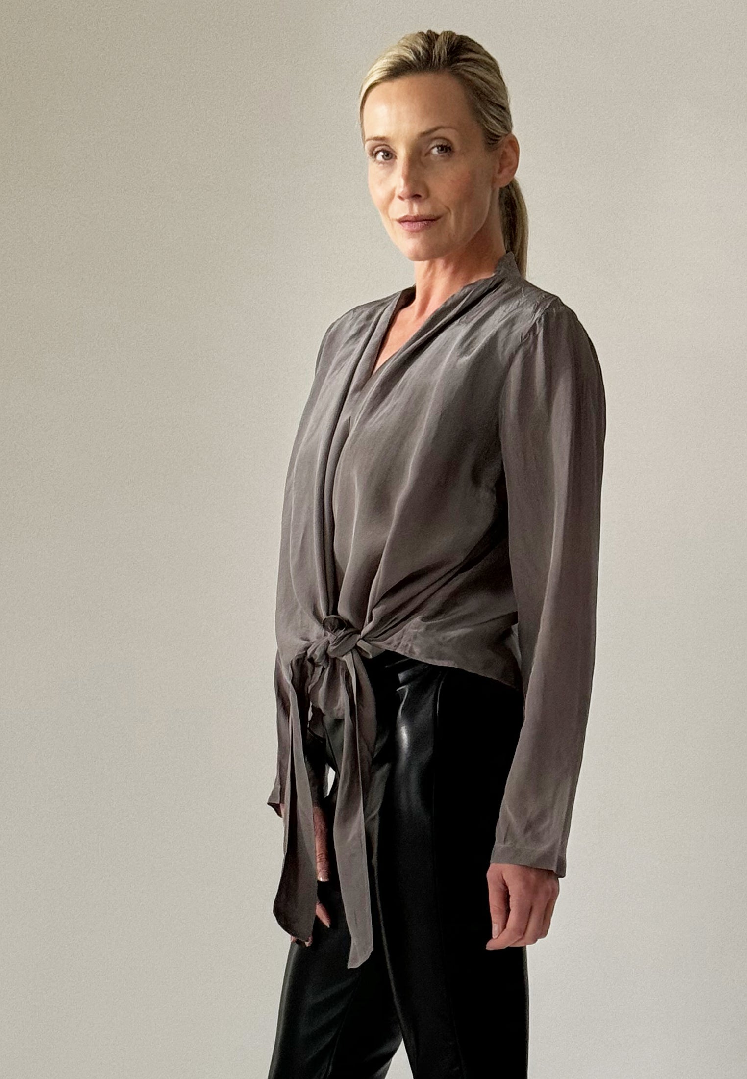 HIDDEN TOP GUNMETAL GREY