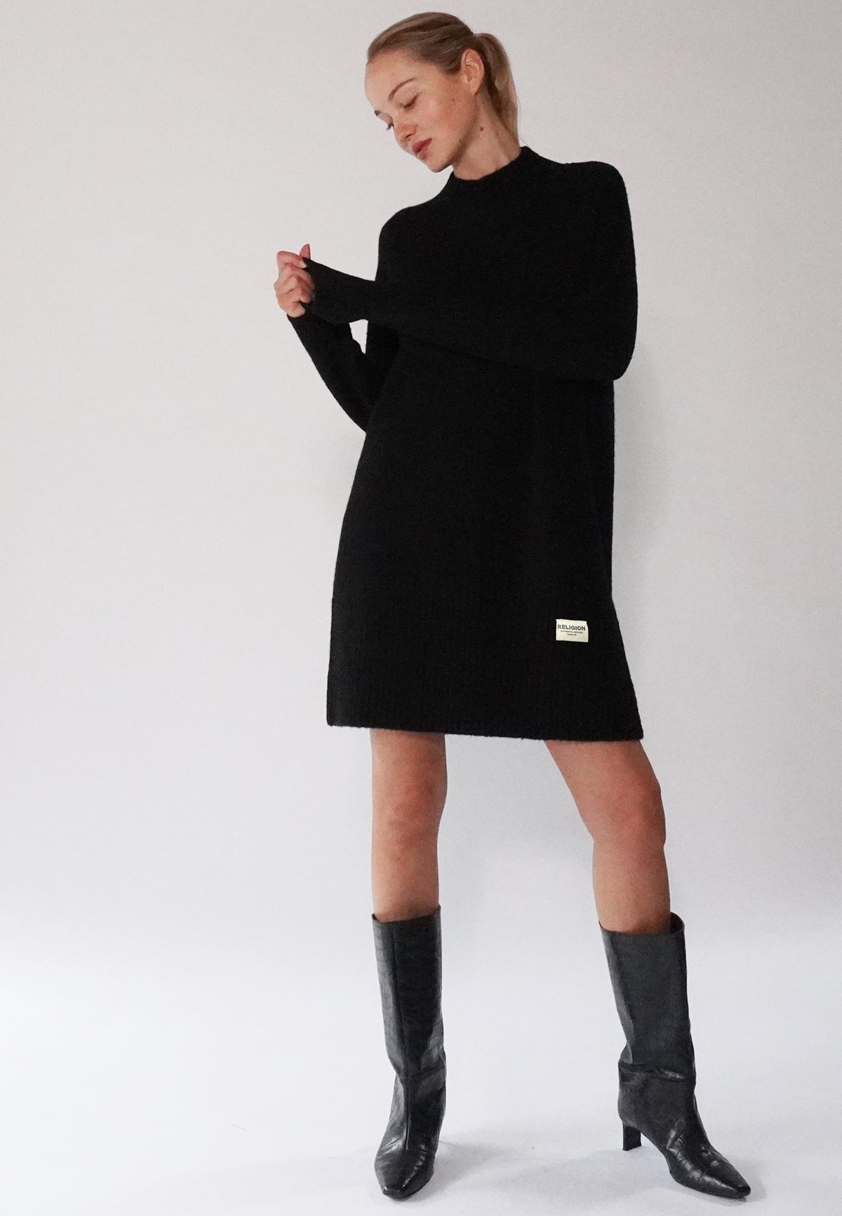WILD TUNIC BLACK