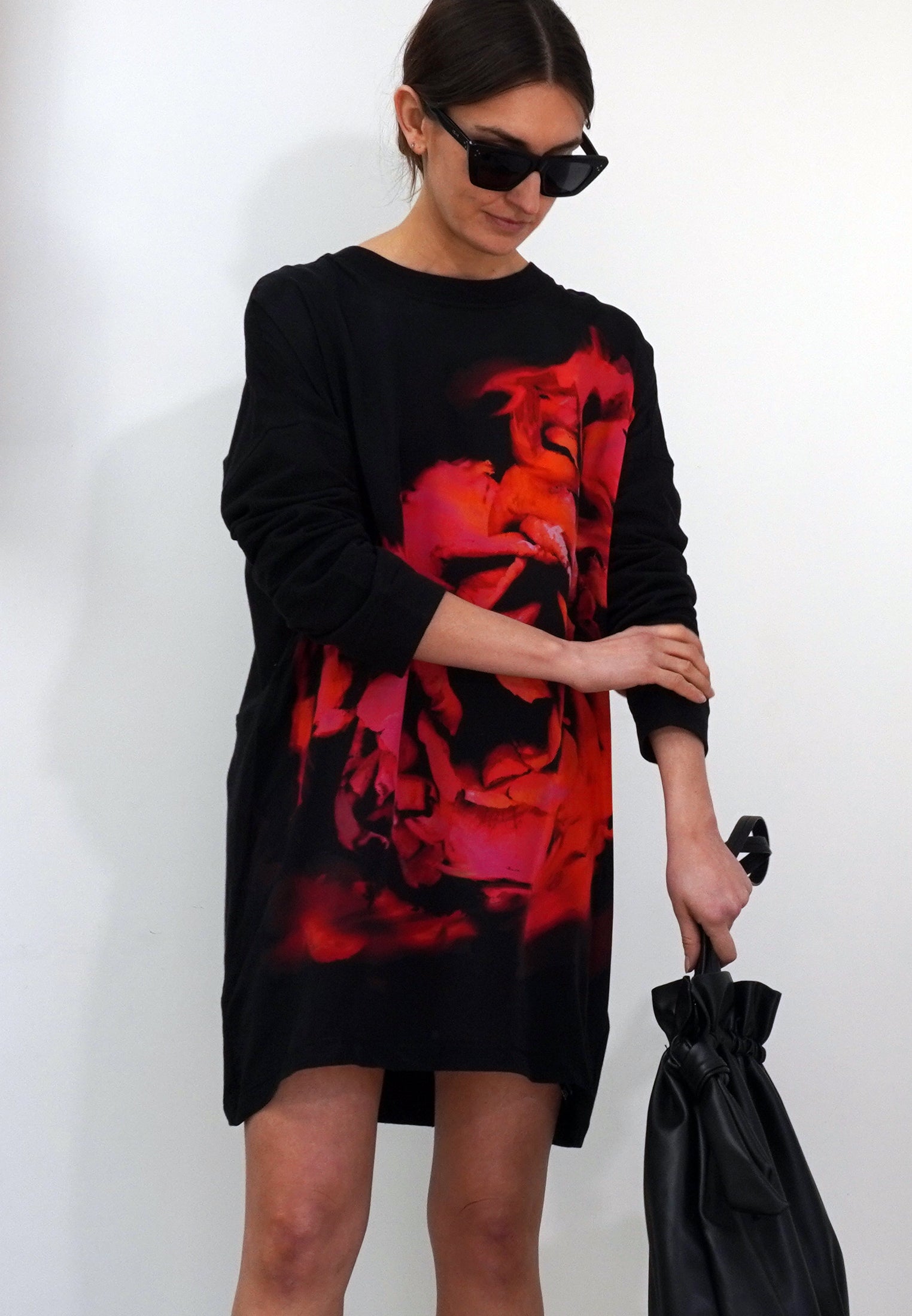 STRIKE DRESS RADIANT