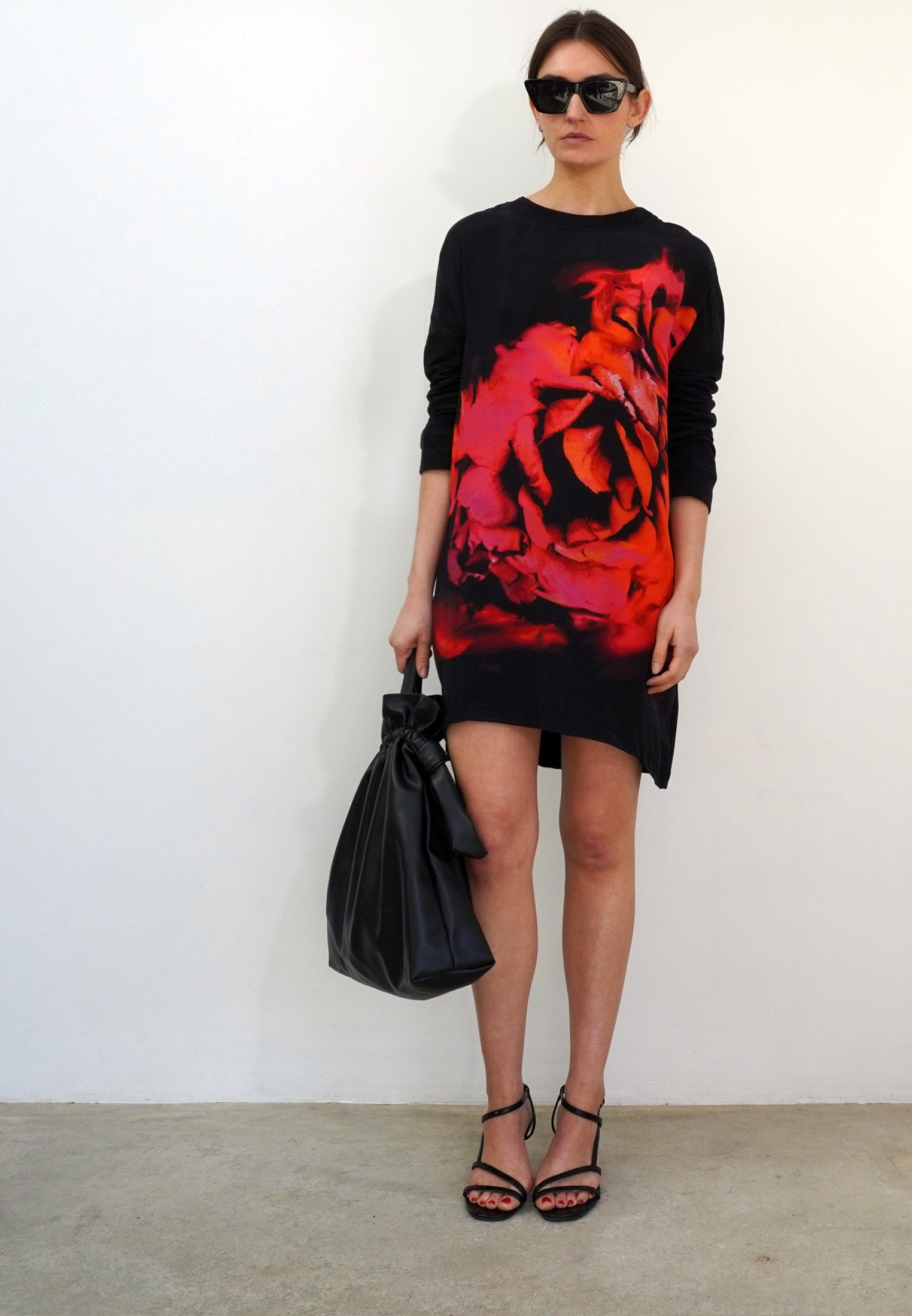 STRIKE DRESS RADIANT