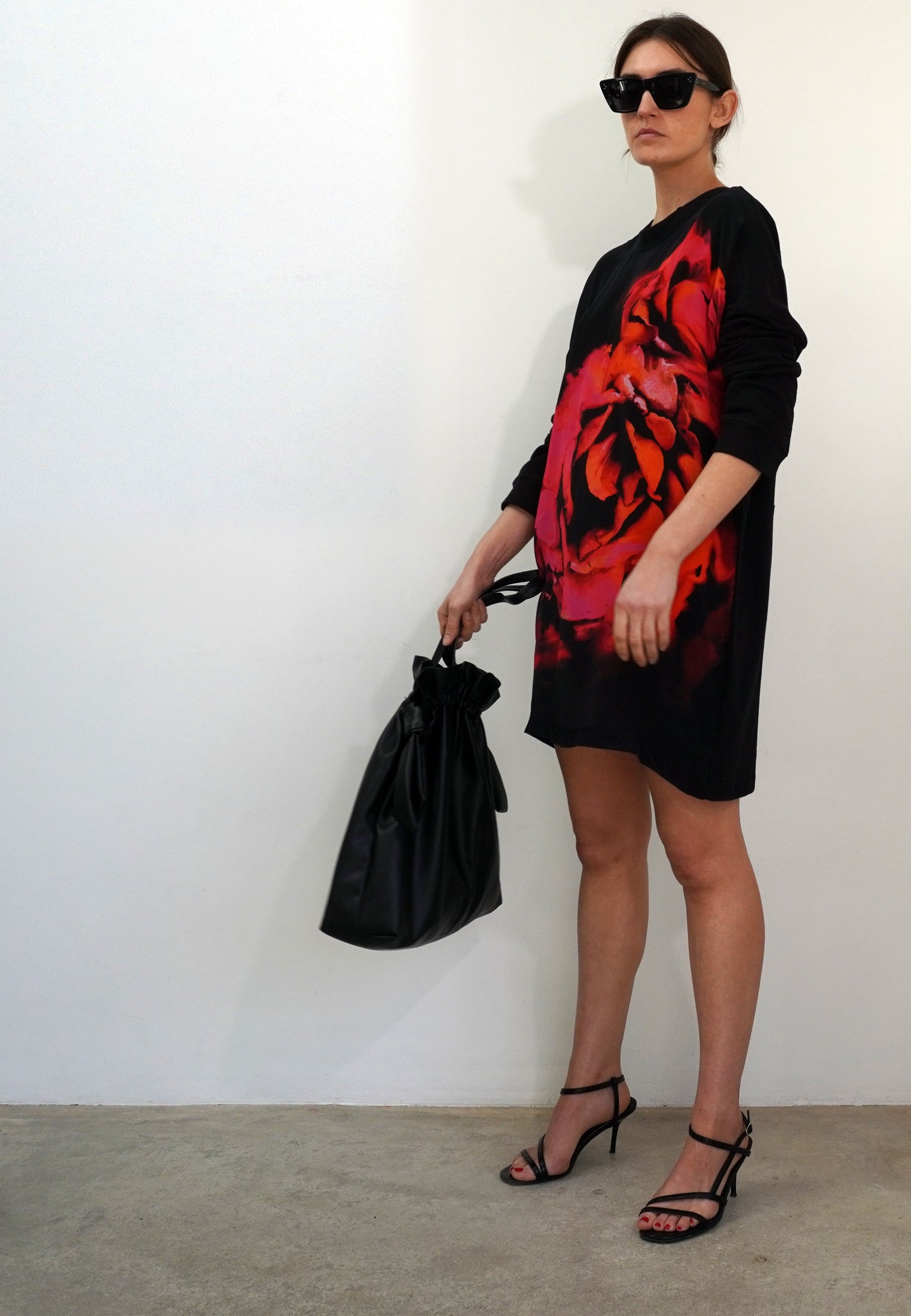 STRIKE DRESS RADIANT