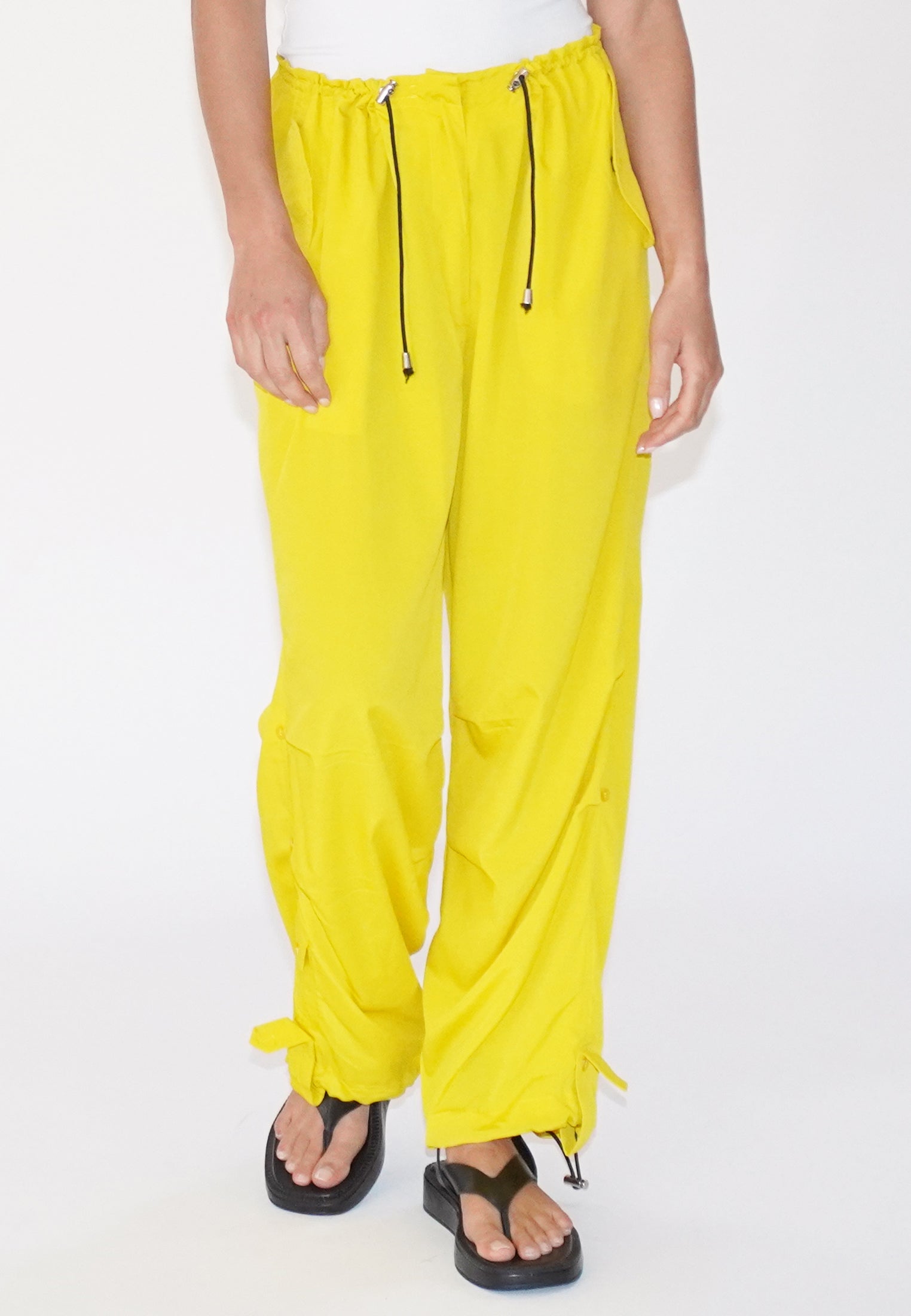 TRACE YELLOW PARACHUTE TROUSERS