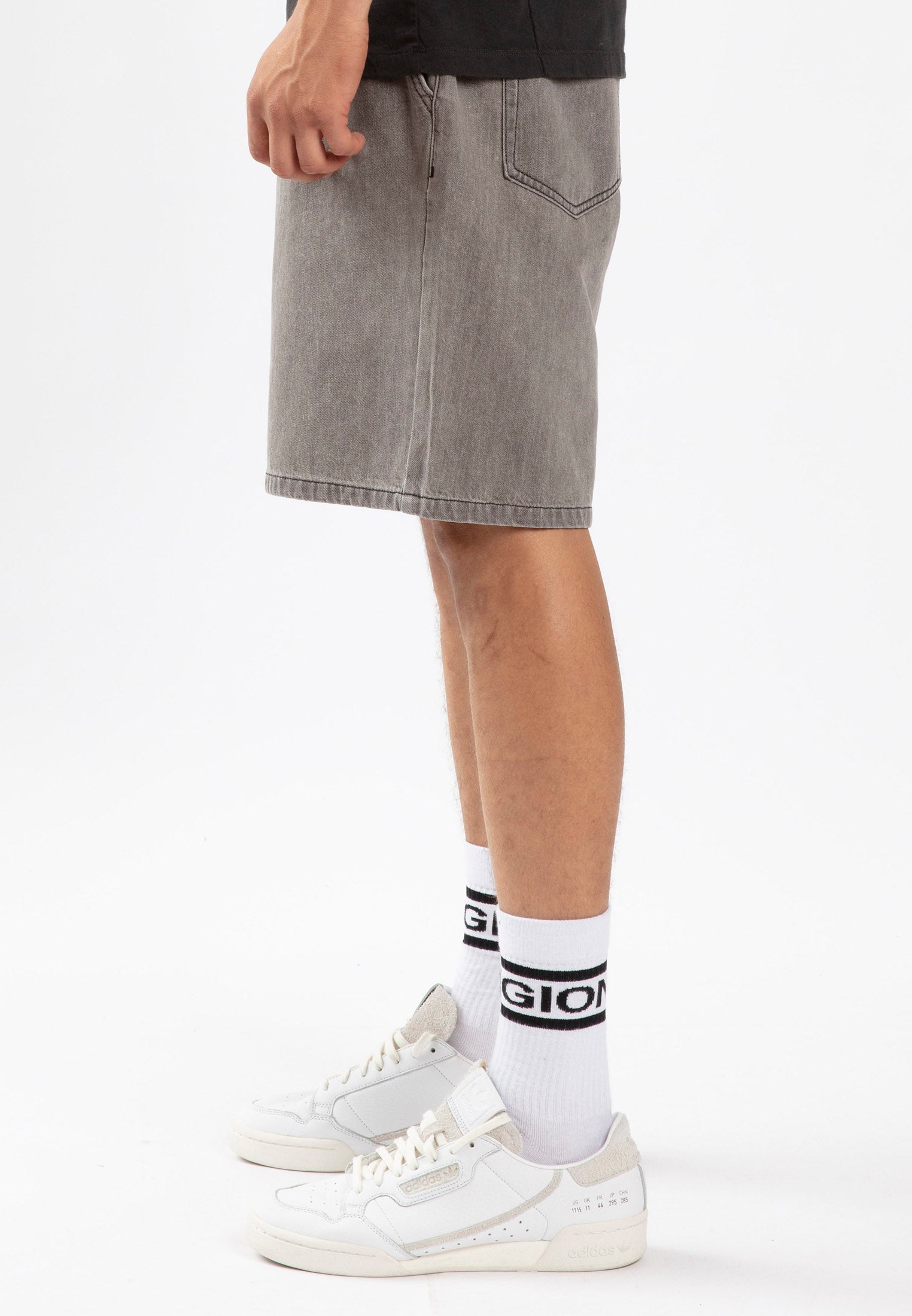 Long hot sale skate shorts