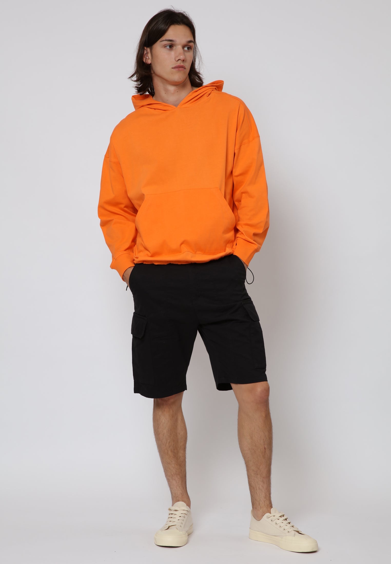 EMBROIDERED RELAXED HOODIE MANDARIN