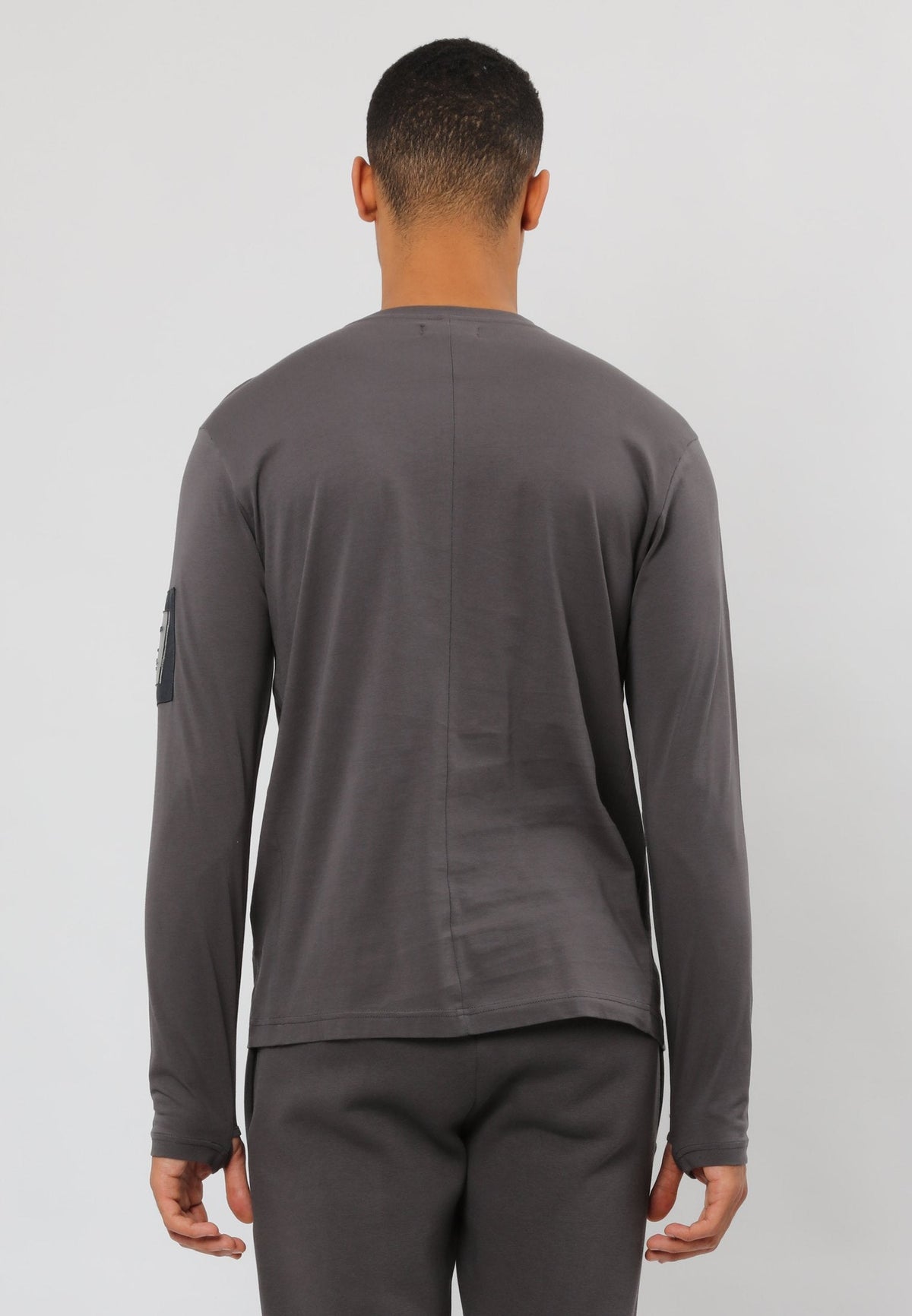 EXPLORER LS T-SHIRT BLACK