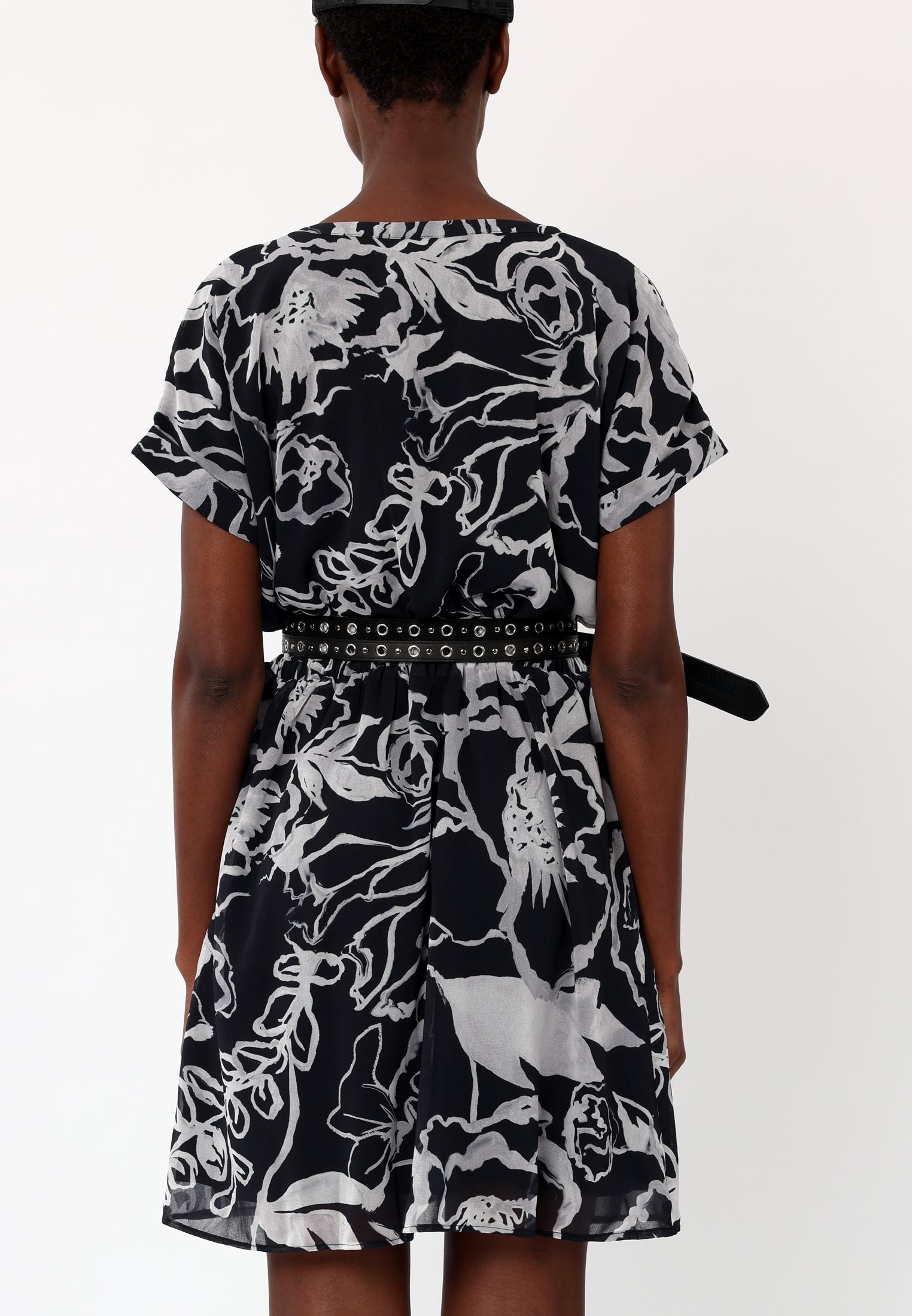 AMBER DRESS RISE BLACK