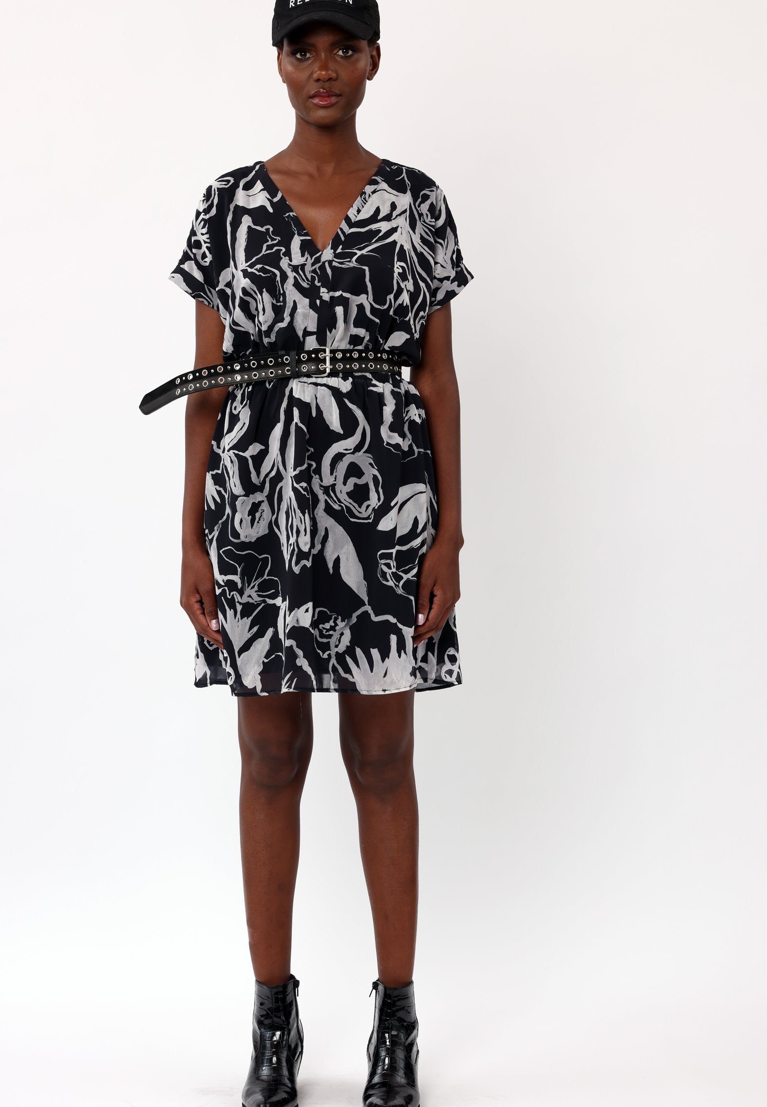 AMBER DRESS RISE BLACK