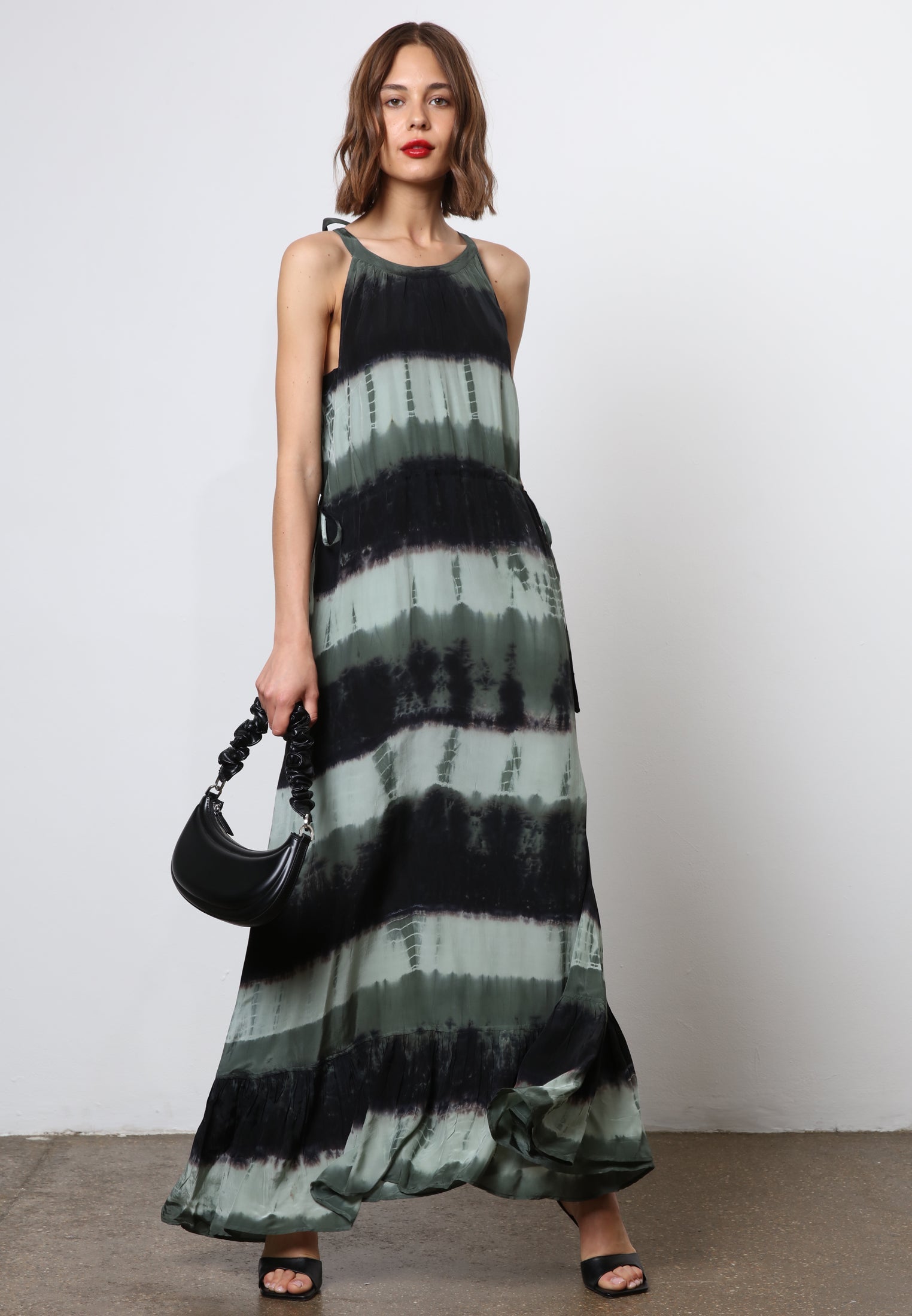 HIDDEN MAXI DRESS ELECTRA GREEN