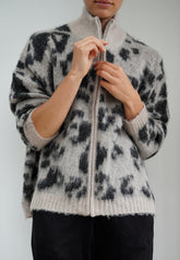 MAXIMUM CARDIGAN STONE & CHARCOAL
