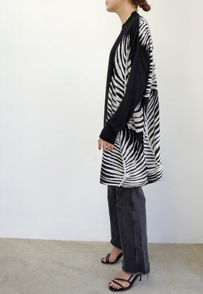 ULTIMATE CARDIGAN BLACK & WHITE