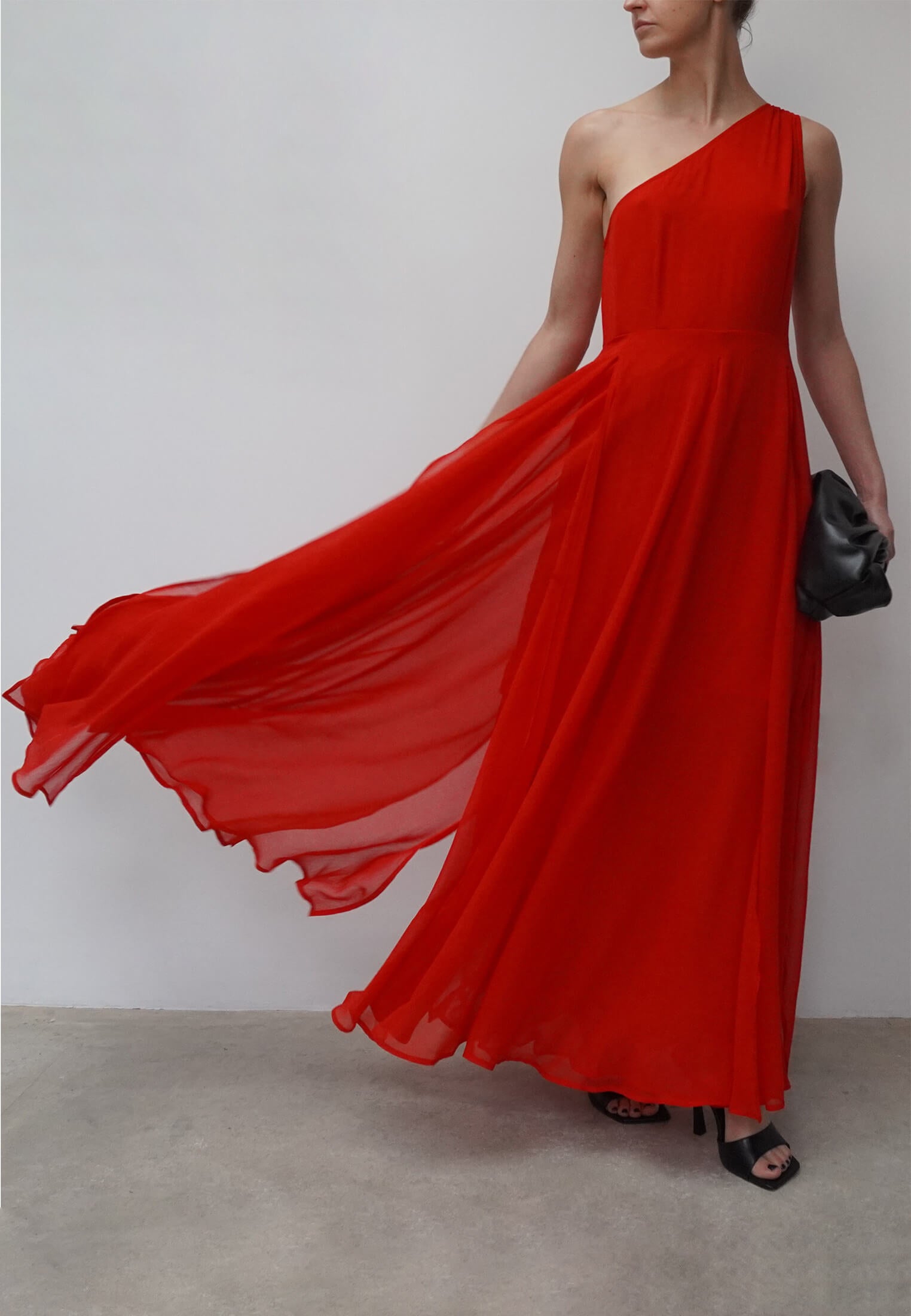 One shoulder red hot sale evening gown